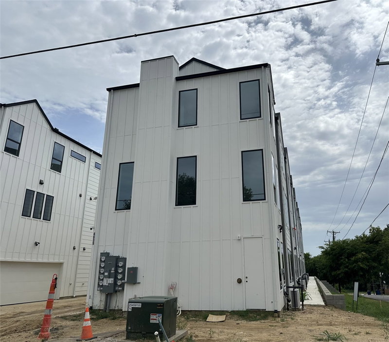 4635 Sylvester Street #101-108