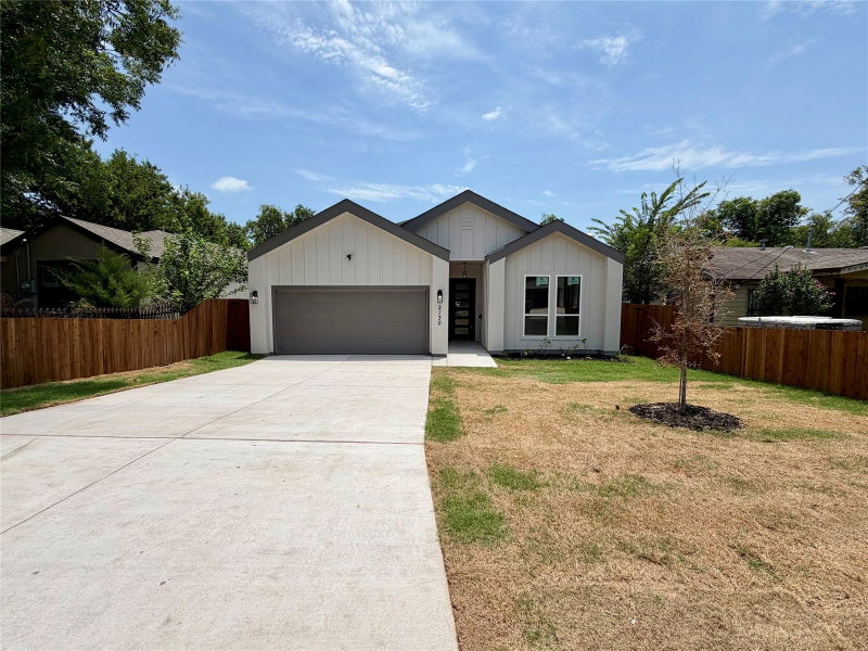 2130 Custer Drive