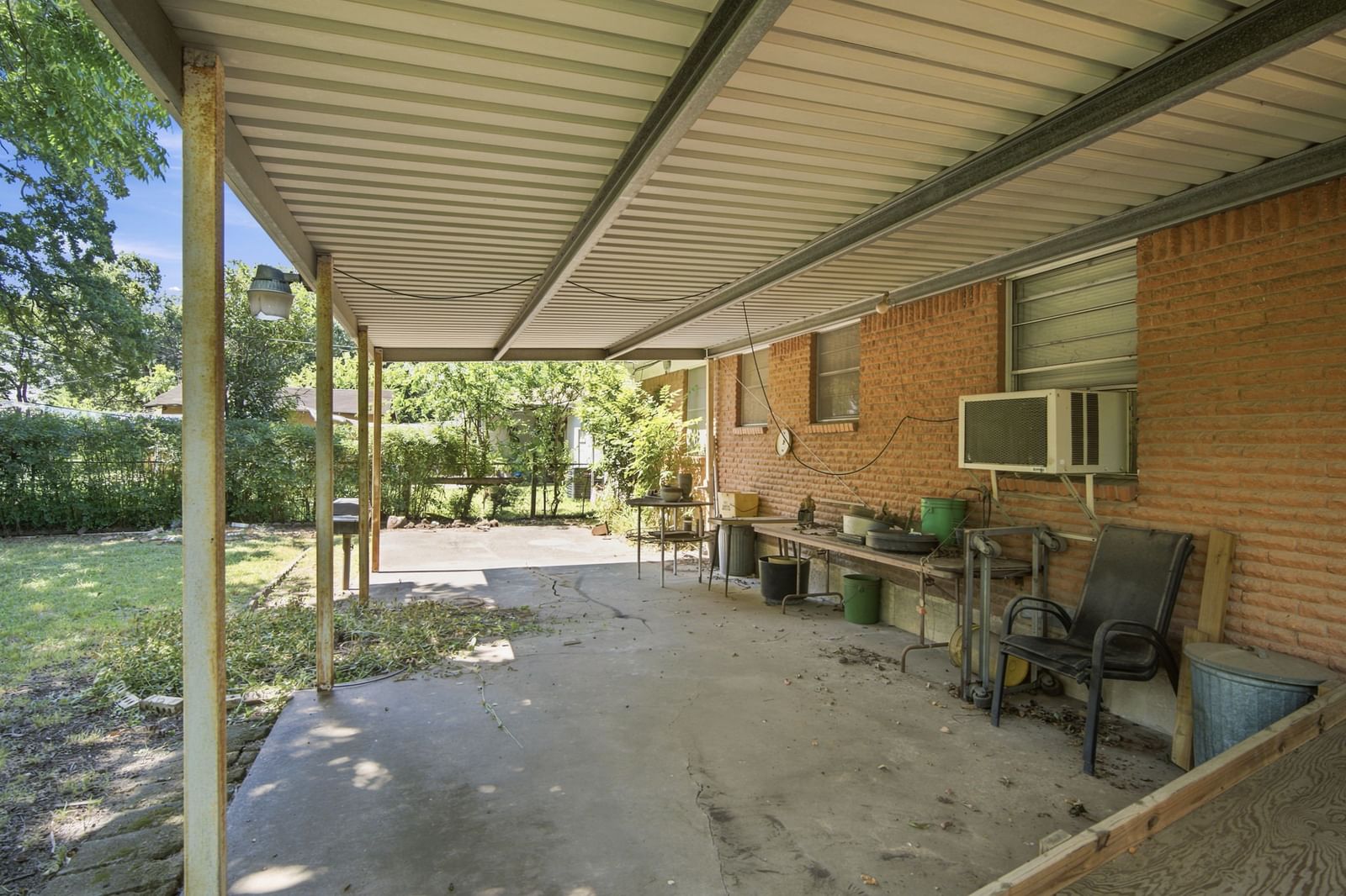 638 Odeneal Street — photo 4