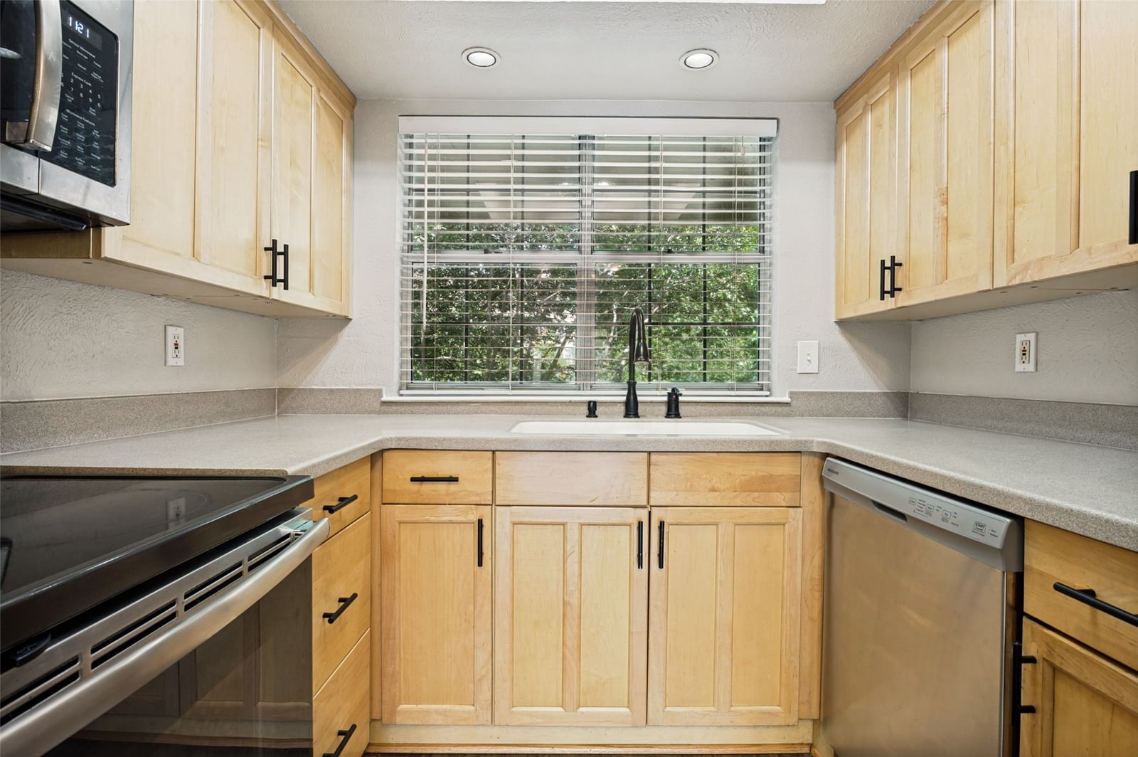 2535 Wedglea Drive #224 — photo 4