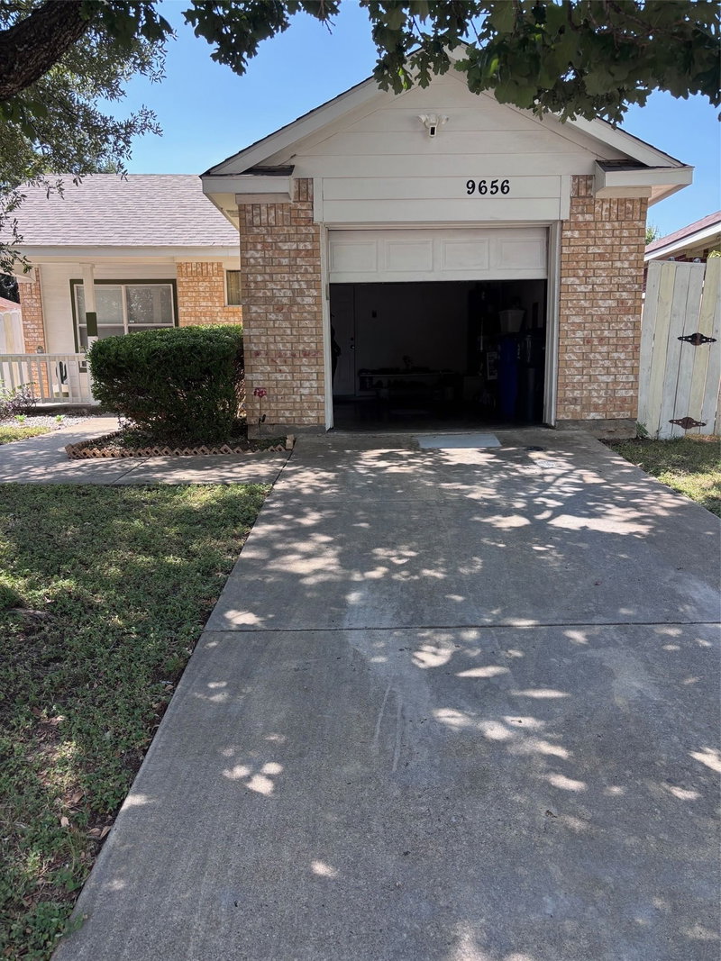 9656 Stonewood Drive