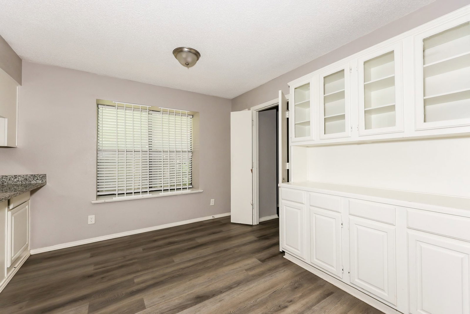 4422 Cinnabar Drive — photo 7