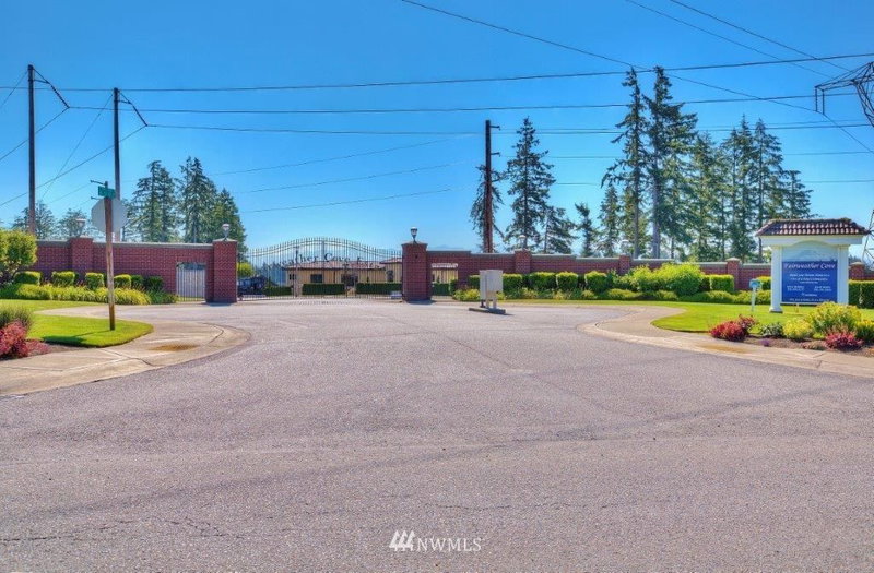 17608 16th Street Ct E photo 2