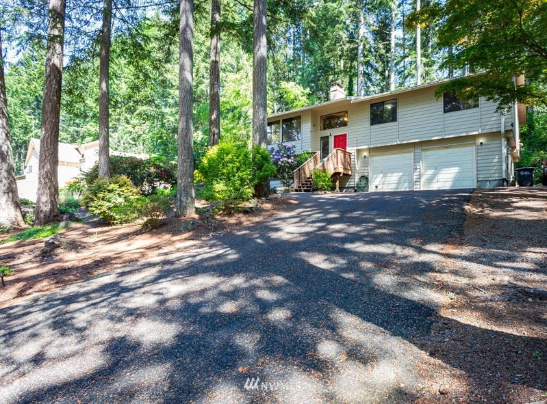 14209 57 Avenue NW photo 33