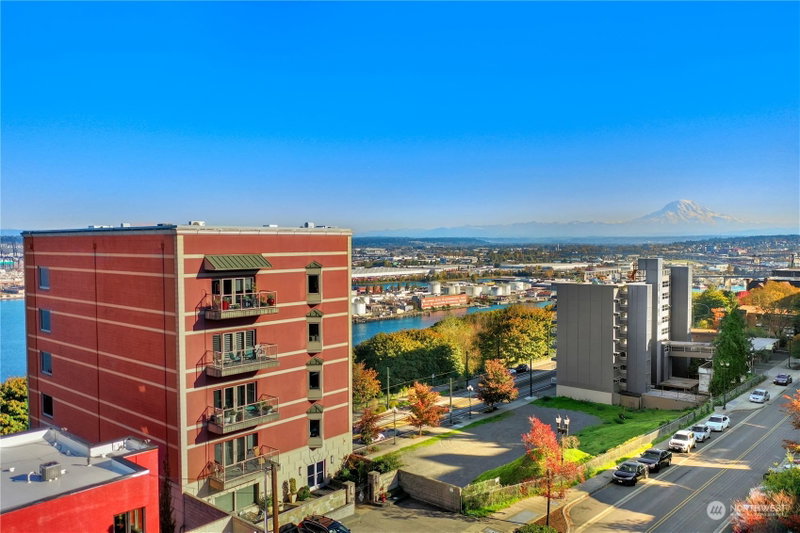 Granville Condo