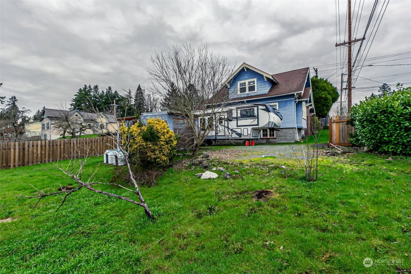 9448 S Park Avenue photo 2