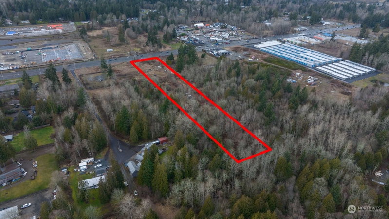 13305 Canyon Road E photo 10