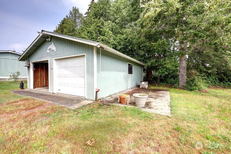 20410 Crane Place photo 31