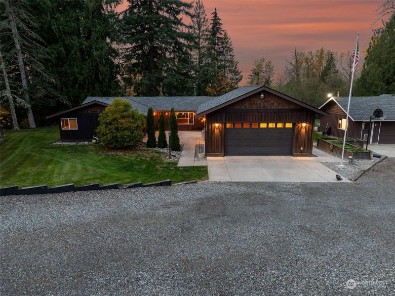 1186 Spiketon Road photo 2