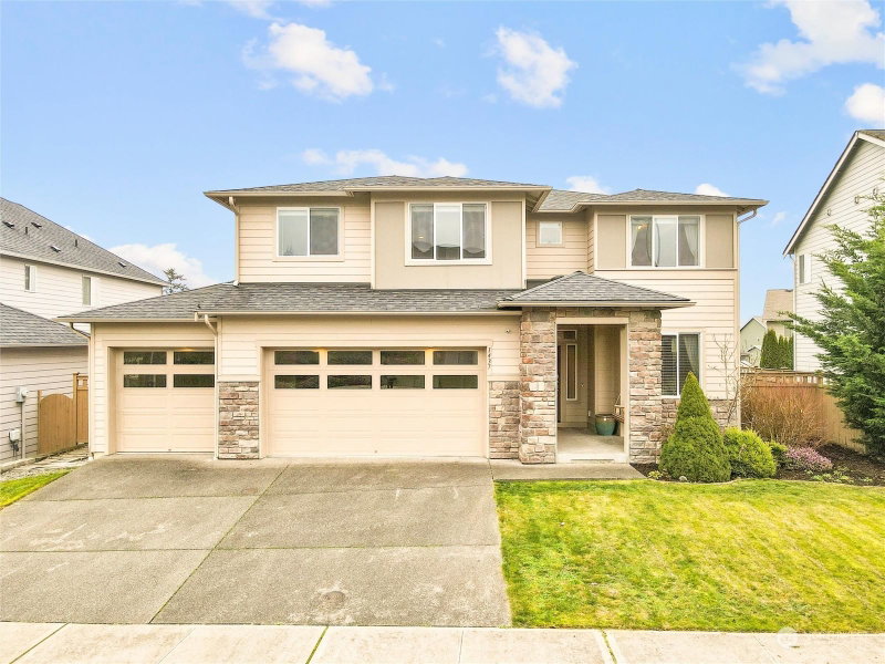 1437 40th Street SE photo 2