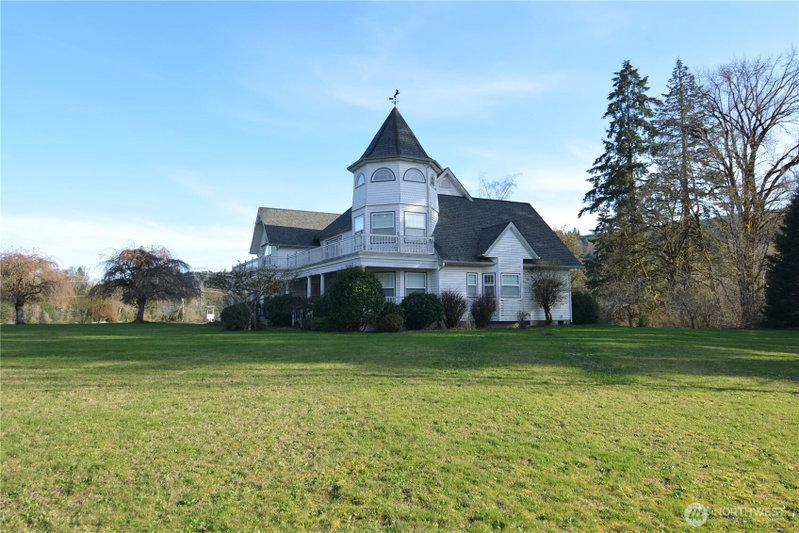 1397 State Route 506 photo 2