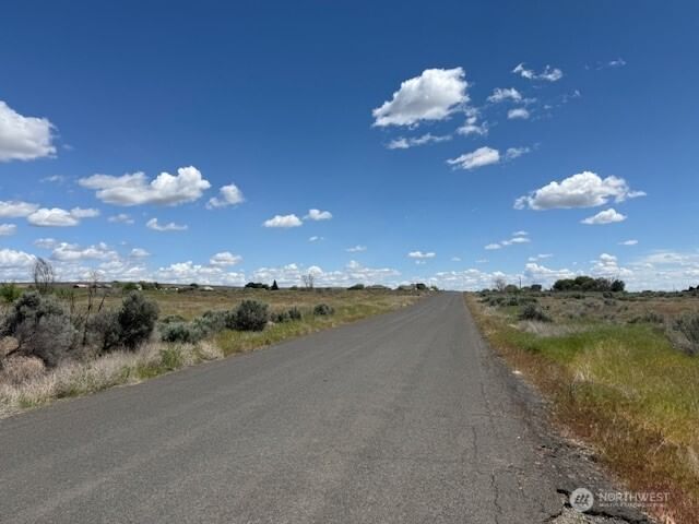 0 NNA Division.4 Road NE photo 2