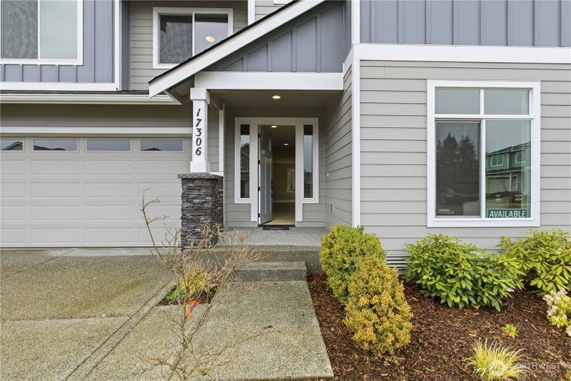 17306 82nd Avenue Ct E photo 2