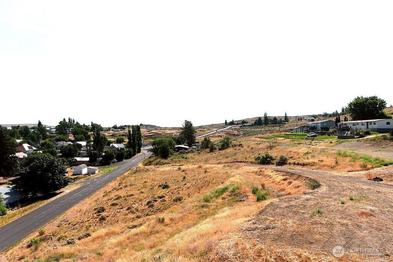 0 6th St Lot 12 photo 2
