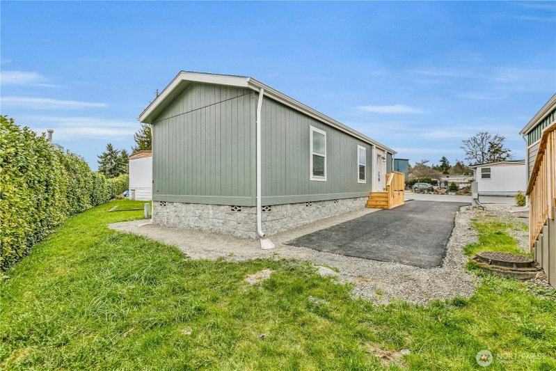 18117 32nd Avenue S #333 photo 2