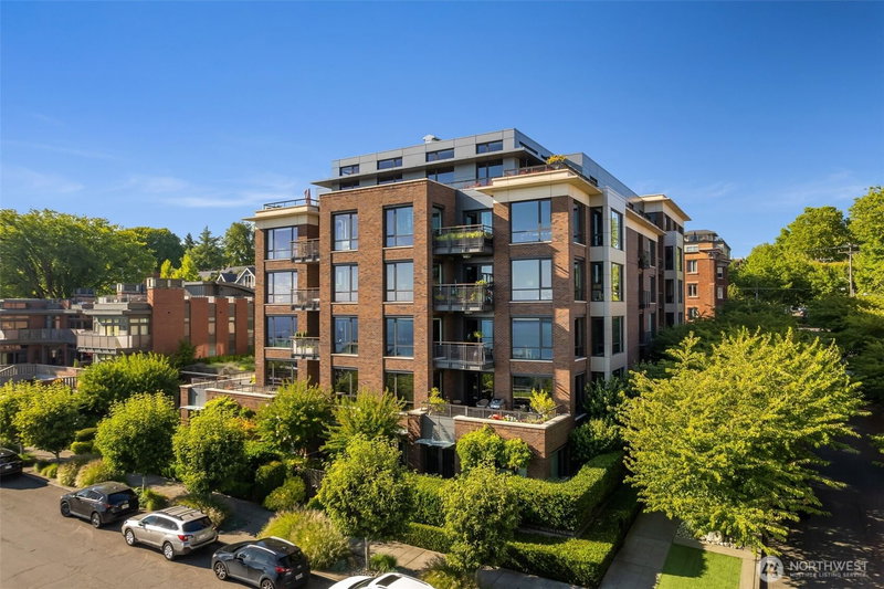 200 W Highland
