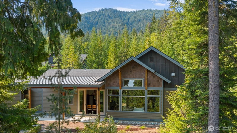 632 Trailside Drive photo 1