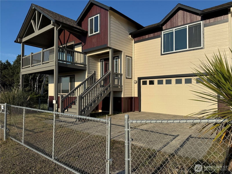 32108 J Place photo 1