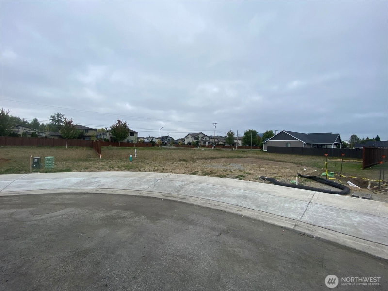 1496 PECHEOS Avenue photo 1