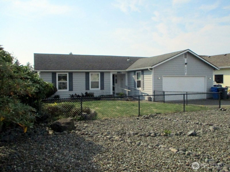 255 Canal Drive NE photo 2