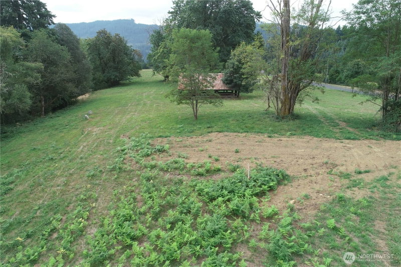 230 Wilkinson Road photo 2