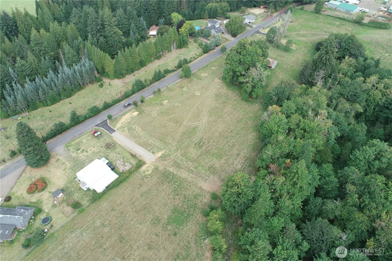 230 Wilkinson Road photo 15