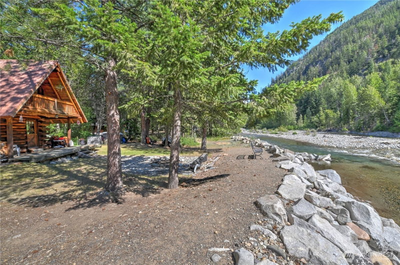 26 Mercer Road photo 1