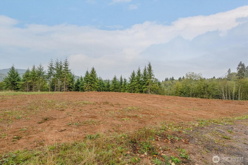 307 Greenwood Road photo 2