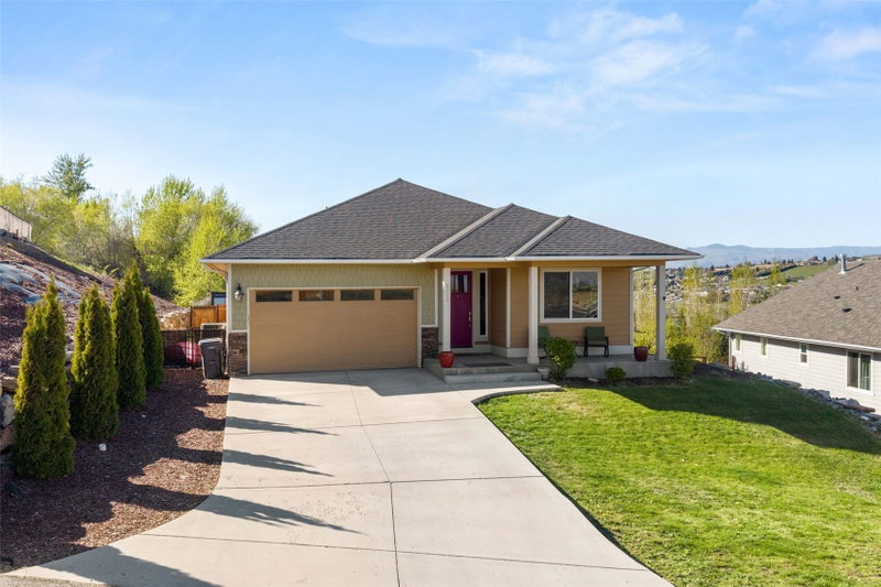 3050 Riverview Lane photo 2