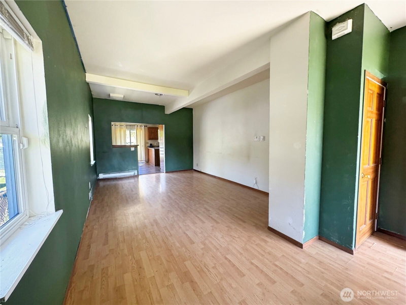 1829 E Morton Street photo 2