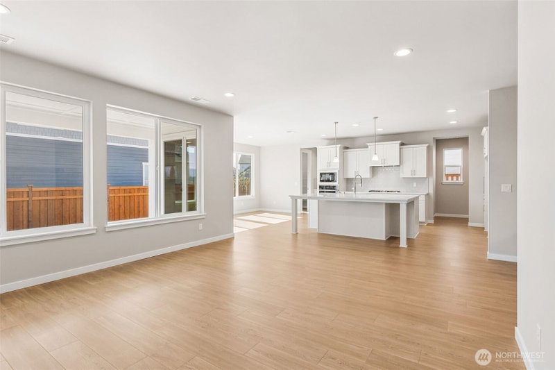20322 146th Street E #705 photo 2