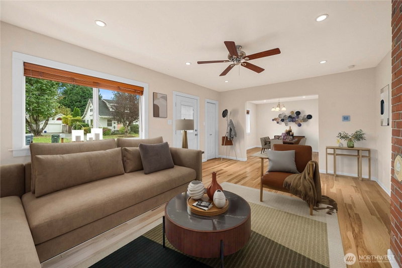 1509 Rainer Street photo 2