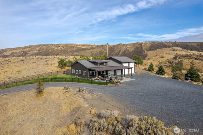 21489 State Highway 17N photo 2