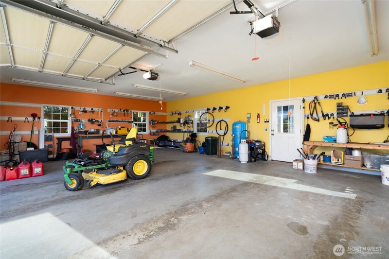 784 Windrose Drive photo 40