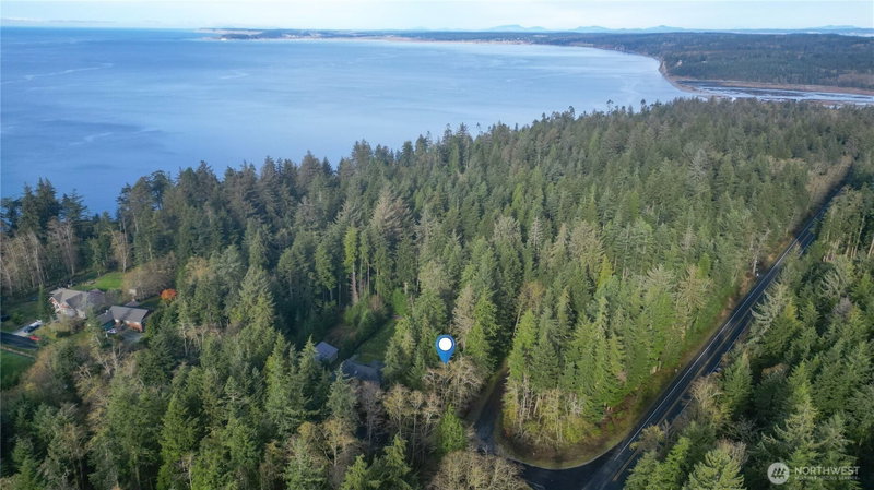 3078 Spahr Road photo 2