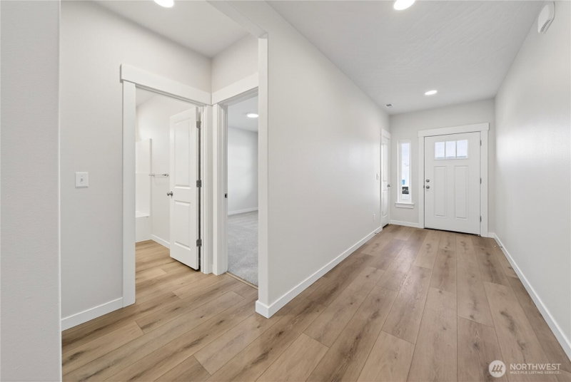 4333 W Sand Hill St. photo 2