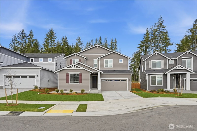 20421 Mystic Place E photo 17