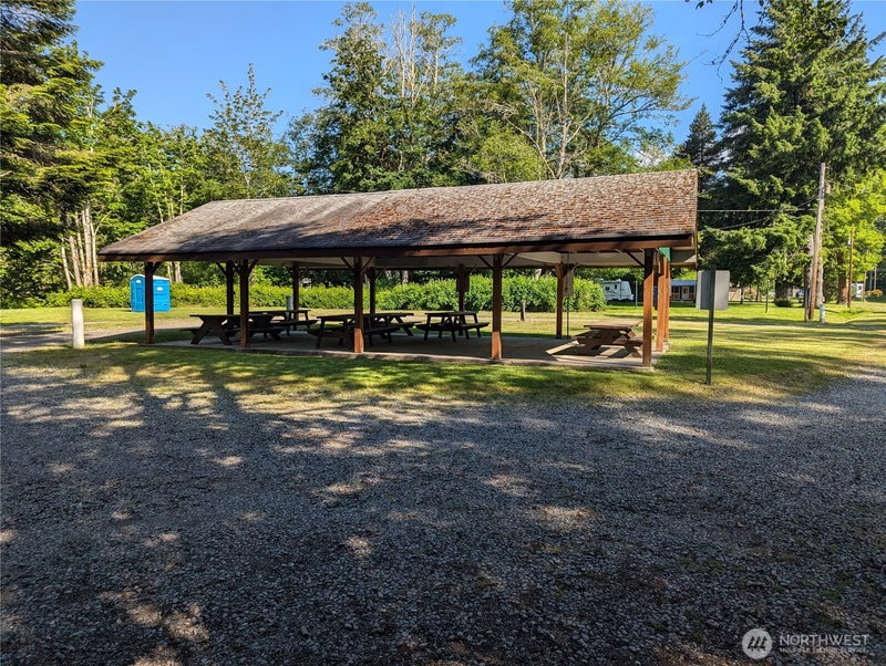 71 Hilltop Court photo 22