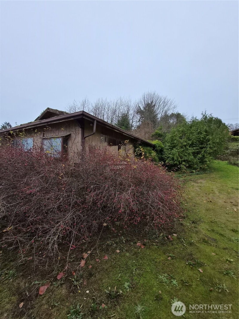 8415 SE Southworth Drive photo 2
