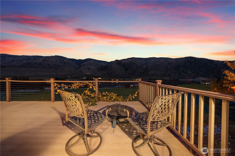 35 Sackett Glen Lane photo 38