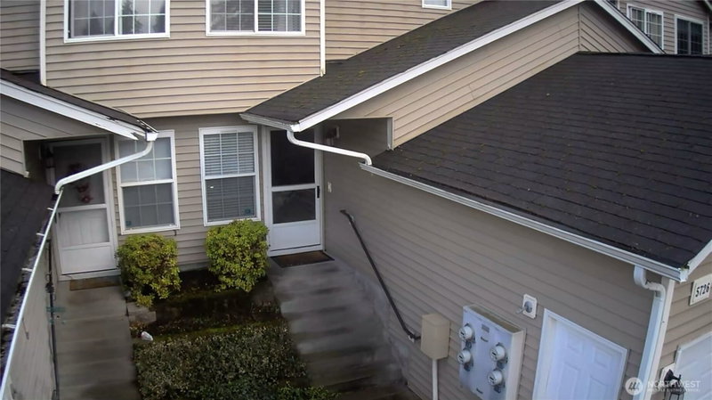 5726 99th Street Ct E photo 2