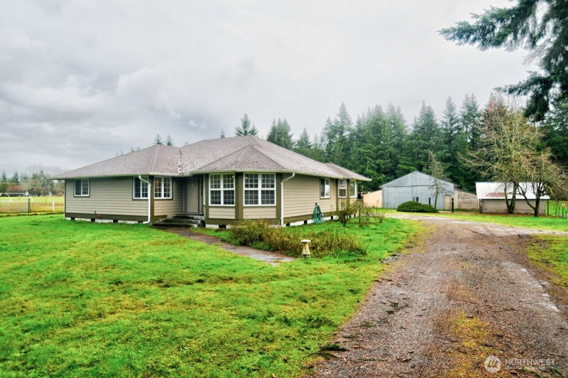 19944 Carper Road SW photo 2