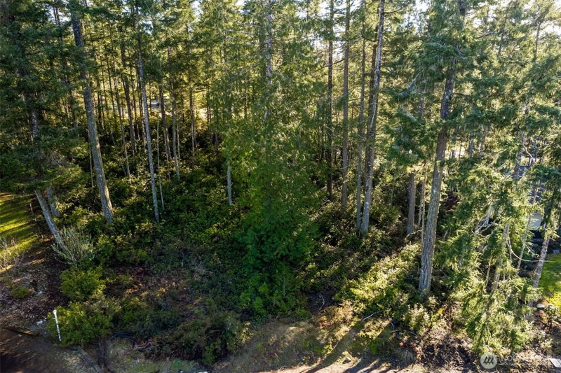 140 E Westwood Lane E photo 2