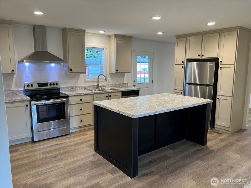 22526 91st Avenue Ct E #31 photo 2