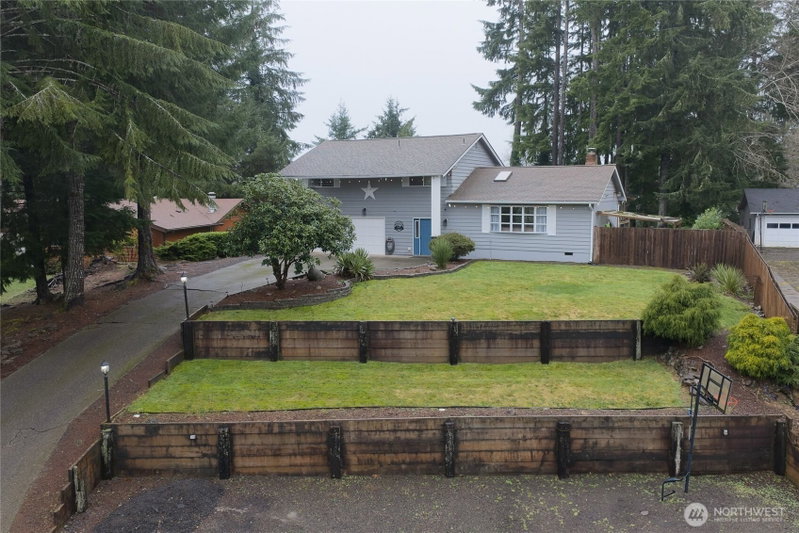 511 Highland Drive photo 1