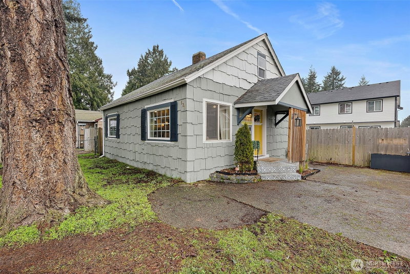 521 114th Street S photo 1