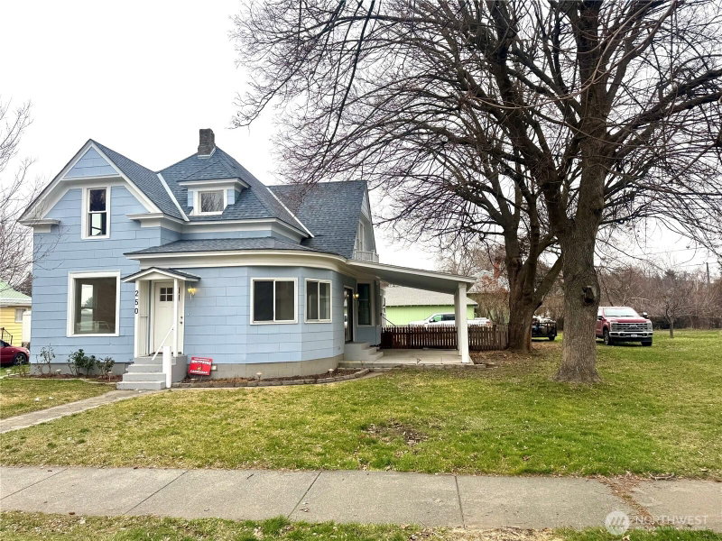 250 W Sixth Street photo 1