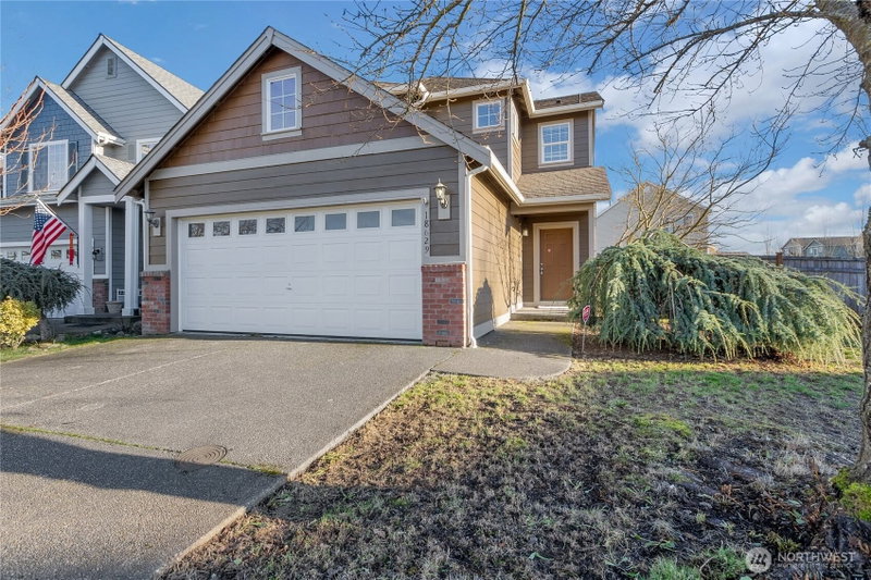 18629 115th Avenue E photo 1
