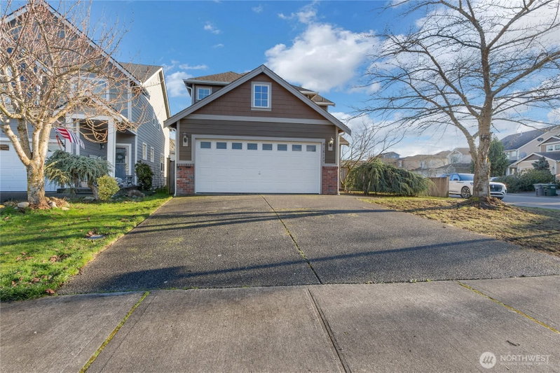 18629 115th Avenue E photo 2