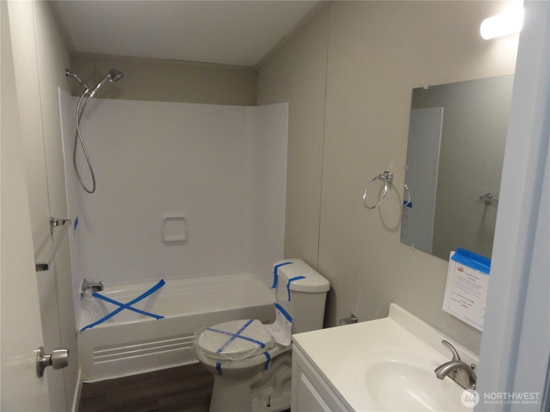 8331 Daphne Court SE photo 14